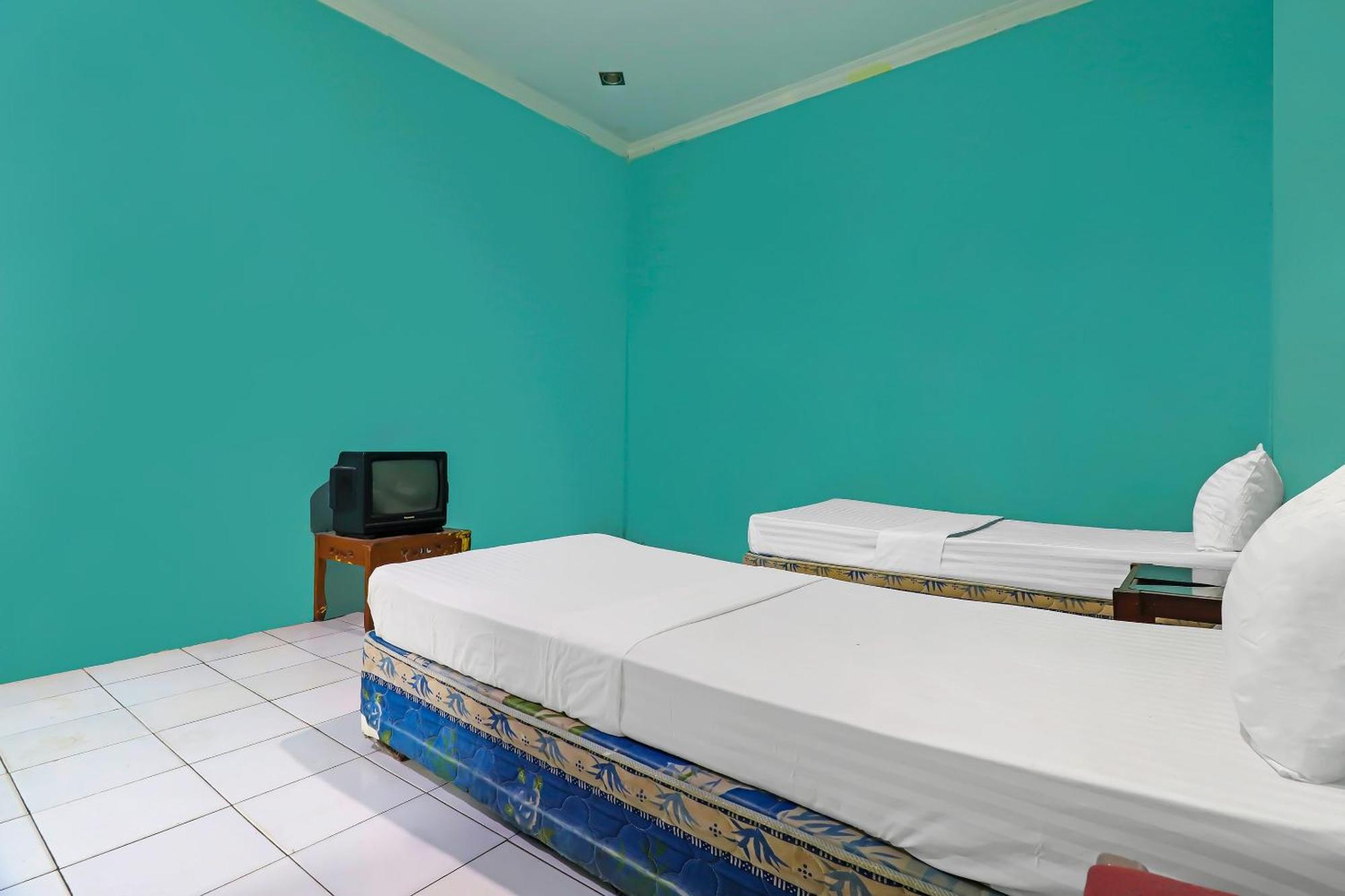 Oyo 92484 Wisma Permata Syariah Bangko Bagian luar foto