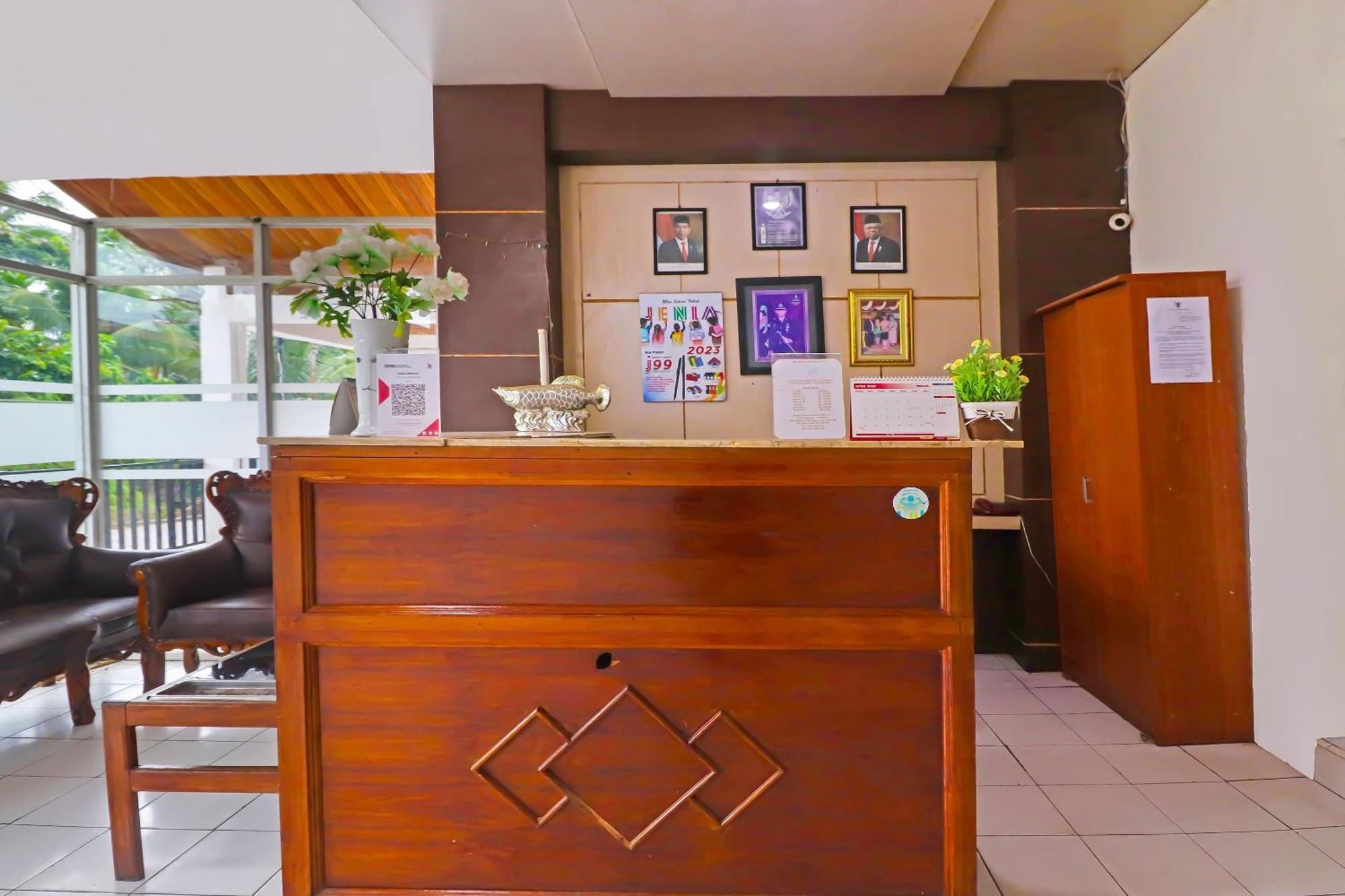 Oyo 92484 Wisma Permata Syariah Bangko Bagian luar foto
