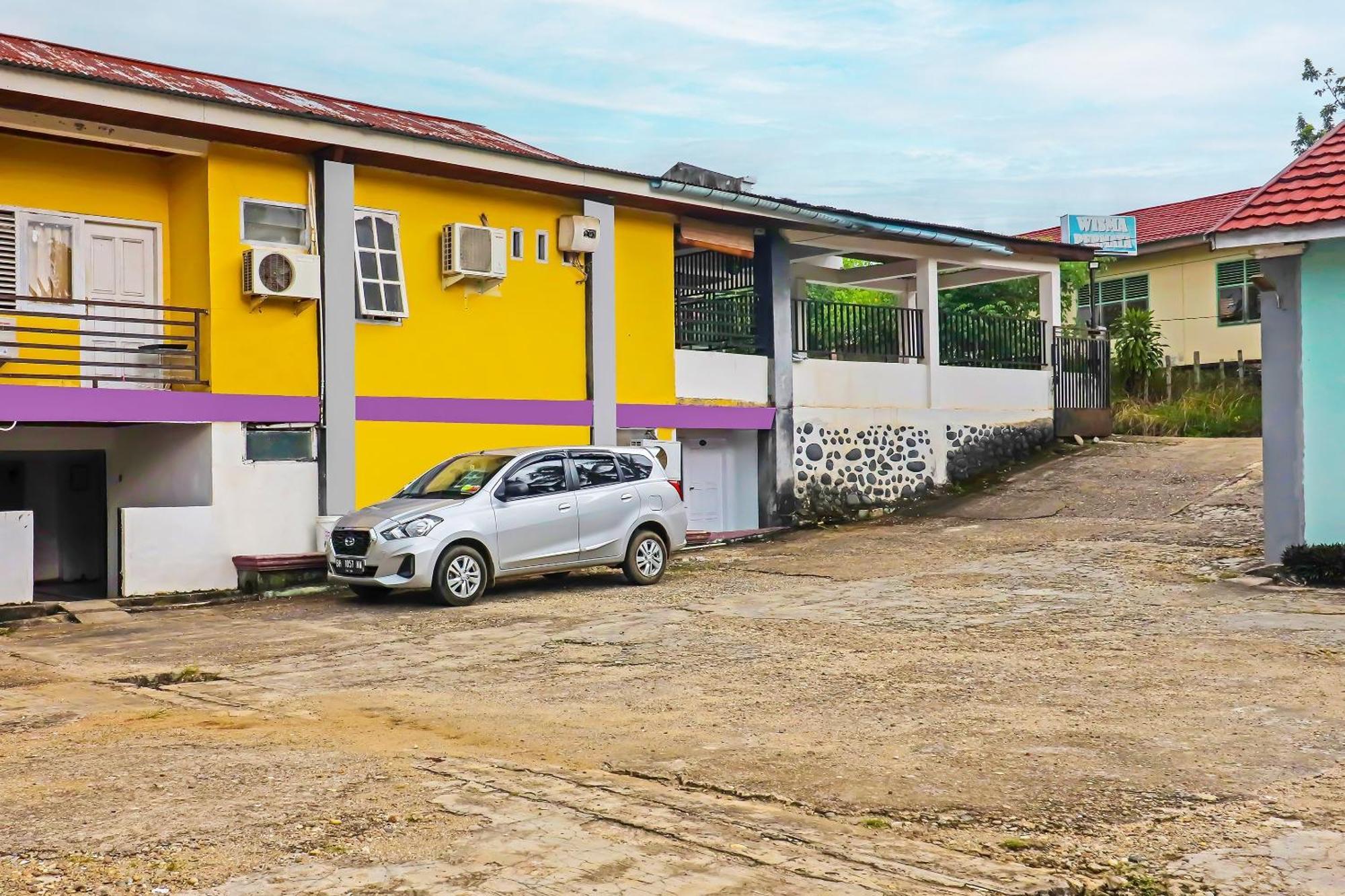 Oyo 92484 Wisma Permata Syariah Bangko Bagian luar foto