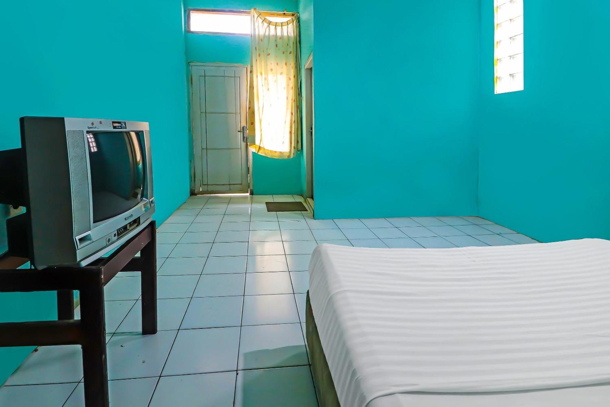 Oyo 92484 Wisma Permata Syariah Bangko Bagian luar foto